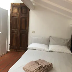 https://il-tetto-fiorito-dellisola.it-lombardy.com